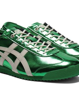 Tigers in metallic (!!) green