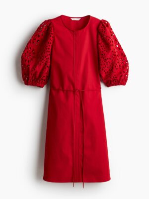 The Hermes scarf and scarf ring combo would be PERFECTION on this dress. Such an elevated design and execution for this dress.