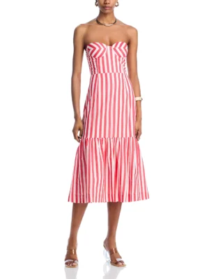 Love the way the stripes are placed on the design