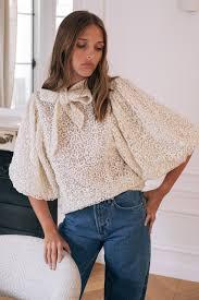 The other Guipure lace top that matches the skirt. Such a dreamy pairing and year round (vs crochet and broderie anglaise):