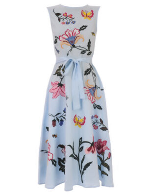This comes in so many colors it’s unbelievable. This price is such good value for the embroidery and a company with such soul. I love this brand.