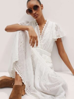 This is the one that makes everyone ask where it’s from. Dreamy, breezy, and practically made for garden parties and transitional layering.