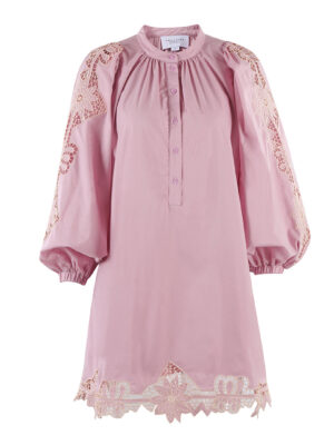 Sweet but not saccharine. That embroidery? It’s giving heirloom energy without the dry-cleaning drama.