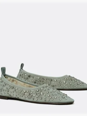 Wear these with anything. Trust.