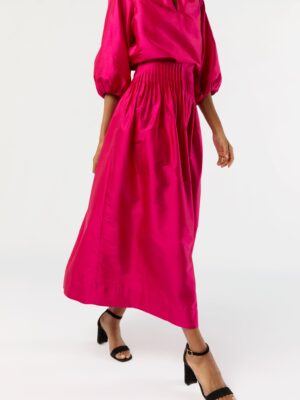 The pintucks on this skirt are bananas good. Wear this skirt year round. Beach holiday in Greece? Perfect. Christmas holiday party? Perfect again.