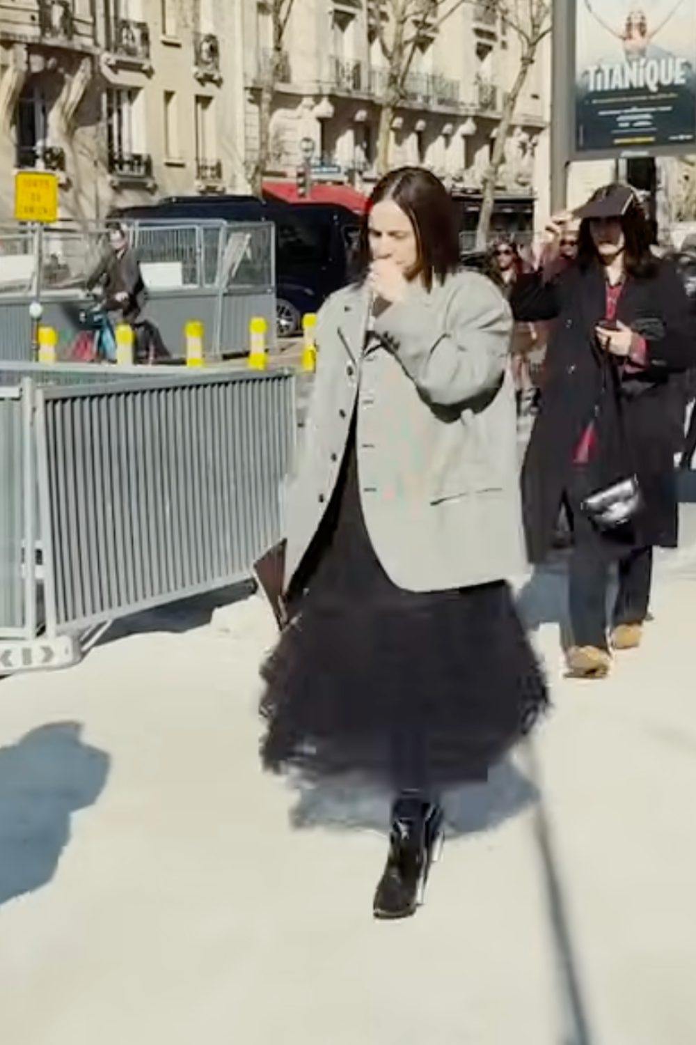 If how to dress better has felt like a vague expensive project try a simpler truth tension creates style Without contrastmixing structured with soft masculine with feminine fancy with casualoutfits go flat because everything is telling the same story A roomy blazer over a frothy black skirt instantly reads styled even with minimal accessories Youre