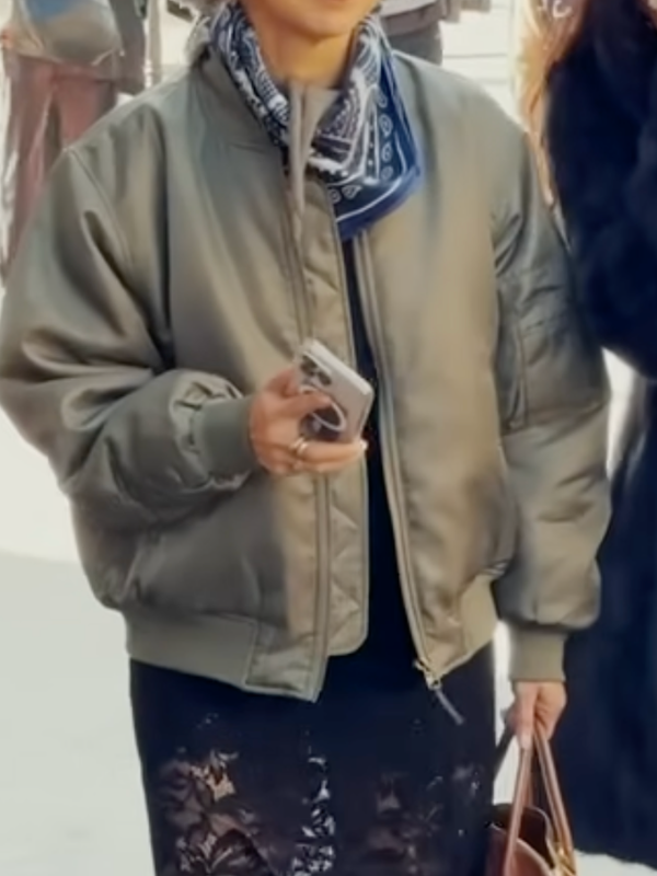 Spring is crazy and to be honest i identify with her Morning frost becomes afternoon heat and every outfit you plan at 7 a M Betrays you by noon Spring outfits require layers as cliche as it sounds Silk scarves solve this spring outfit problem not as winter leftovers but as lightweight spring outfit tools that