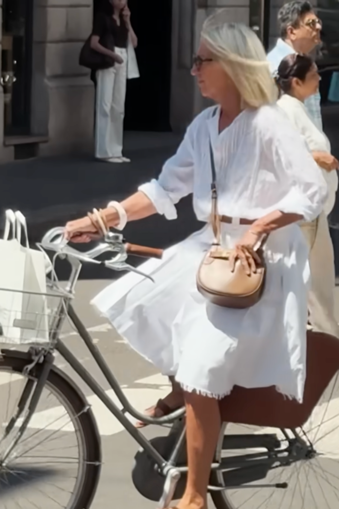 If milan street style has taught us anything its that low effort outfits are actually the most stylish ones The women who look effortlessly chic arent working harder or making more effort Theyre wearing better combinations A formula i see over and over A white top and a skirt Heres how to steal it and