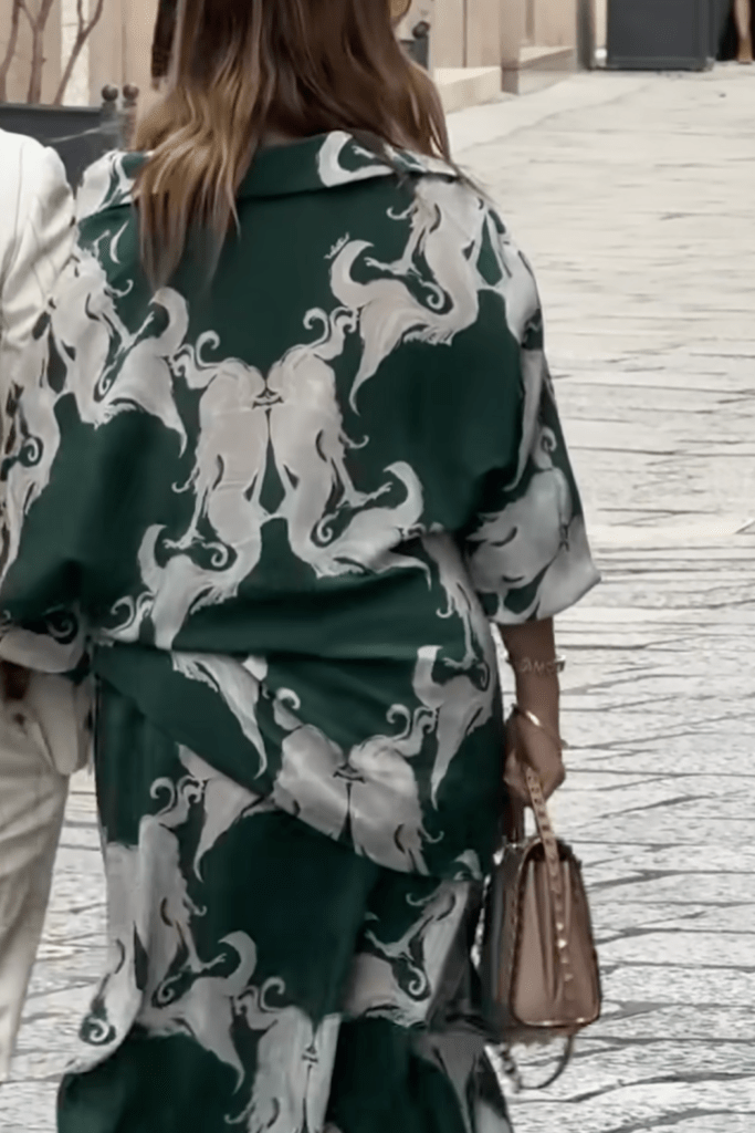 9 examples 3 rules 0 guessing summer outfits are where polish gets tricky You want ease you want clean lines you want outfits to look expensive instead of a flimsy falling apart cotton and you also want to breathe The issue is not your taste Its the math Lighter fabrics less layering and one wrong