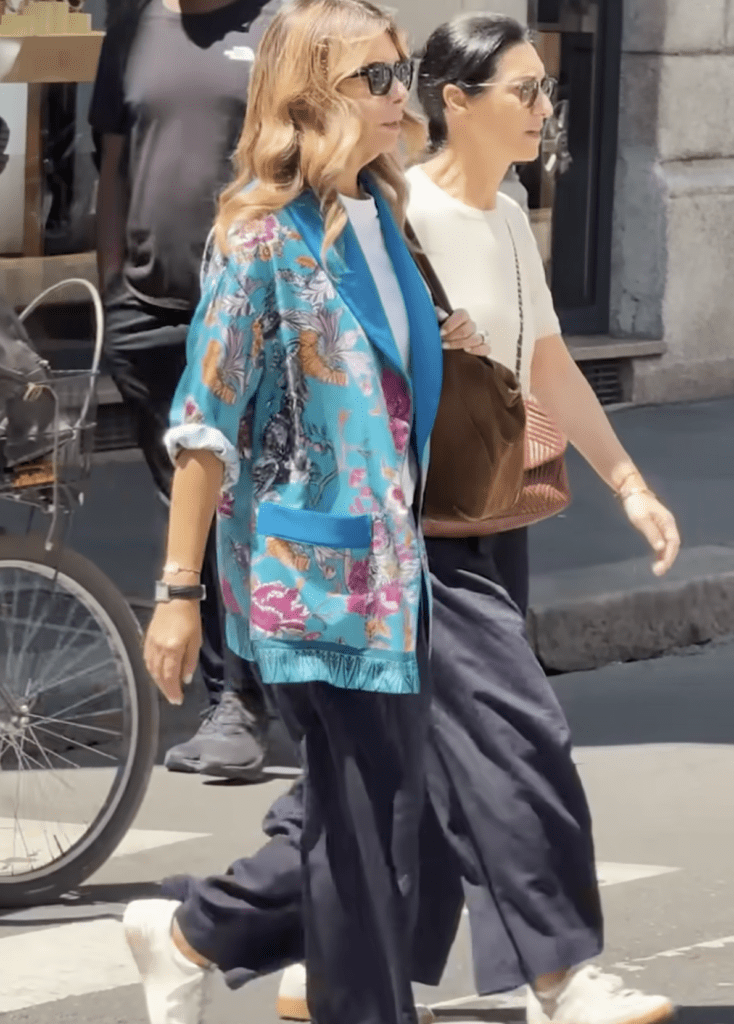 9 examples 3 rules 0 guessing summer outfits are where polish gets tricky You want ease you want clean lines you want outfits to look expensive instead of a flimsy falling apart cotton and you also want to breathe The issue is not your taste Its the math Lighter fabrics less layering and one wrong